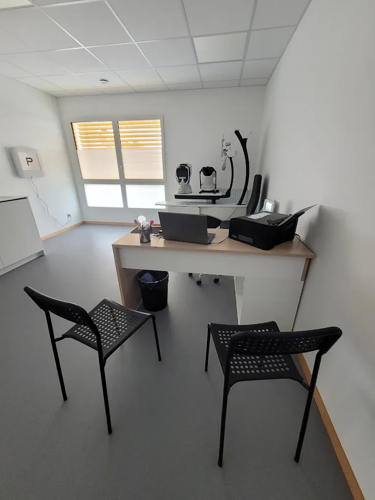 Cabinet Relais Vision Ernee